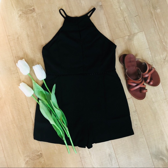 High Neck Floral Romper - Picture 6 of 7